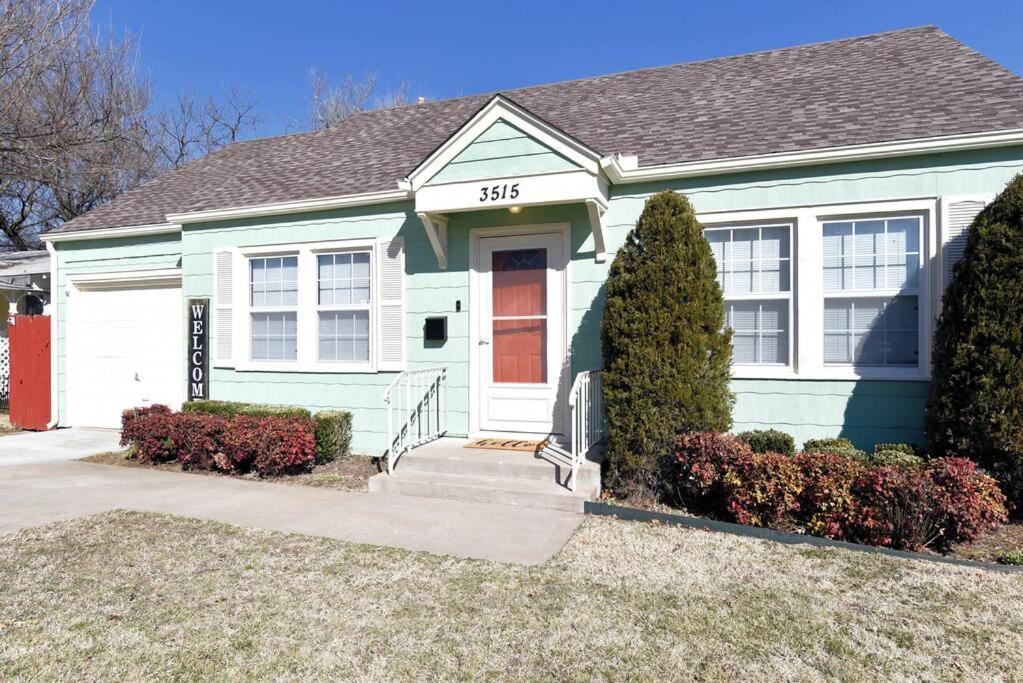 Blue Flamingo'S Charming Home-Heart Of Tulsa2- Cherry St-Expo-11Th Bagian luar foto
