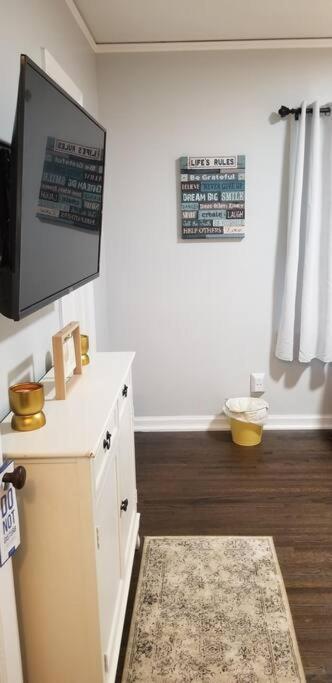 Blue Flamingo'S Charming Home-Heart Of Tulsa2- Cherry St-Expo-11Th Bagian luar foto