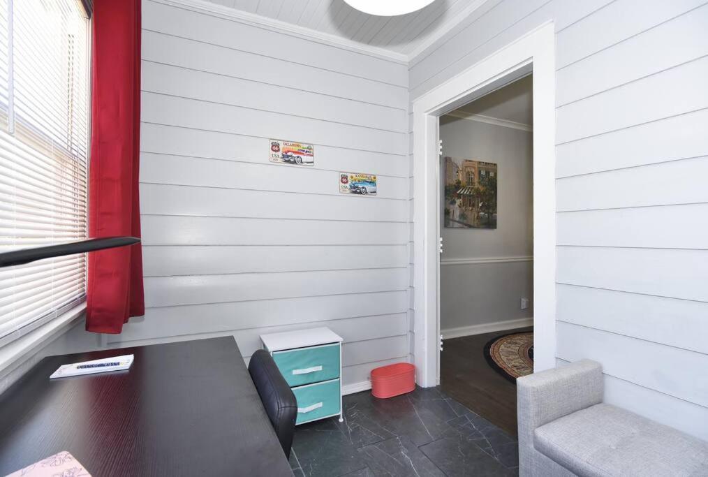 Blue Flamingo'S Charming Home-Heart Of Tulsa2- Cherry St-Expo-11Th Bagian luar foto