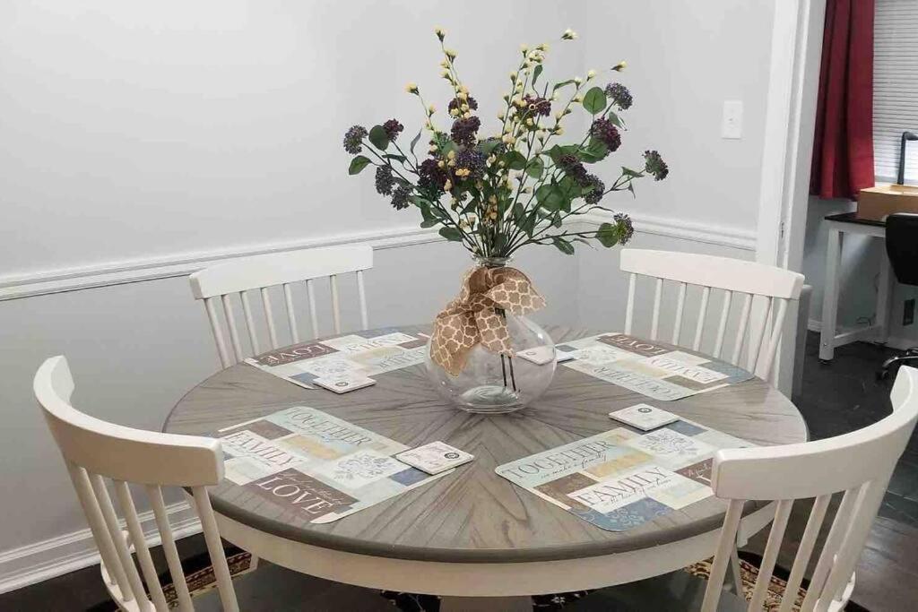 Blue Flamingo'S Charming Home-Heart Of Tulsa2- Cherry St-Expo-11Th Bagian luar foto